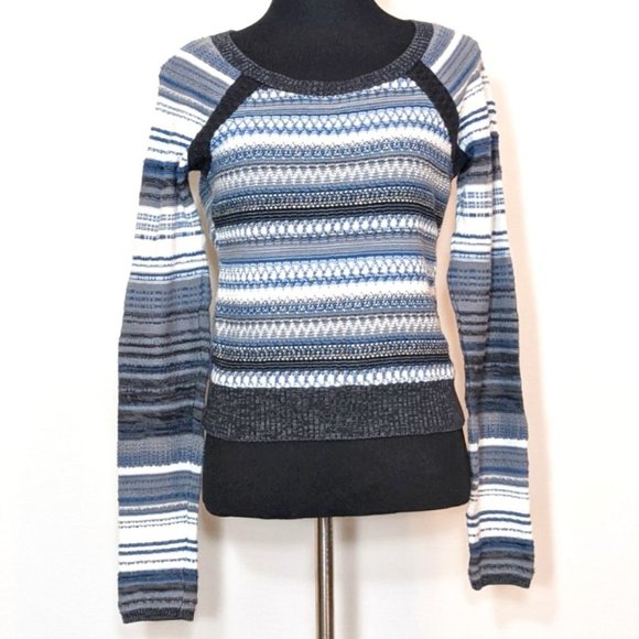 Free People Cropped Knit Long Sleeve Sweater SZ M - Picture 8 of 8